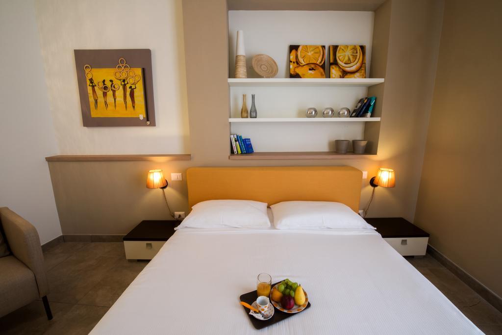Le Dimore Del Re Trani Room photo