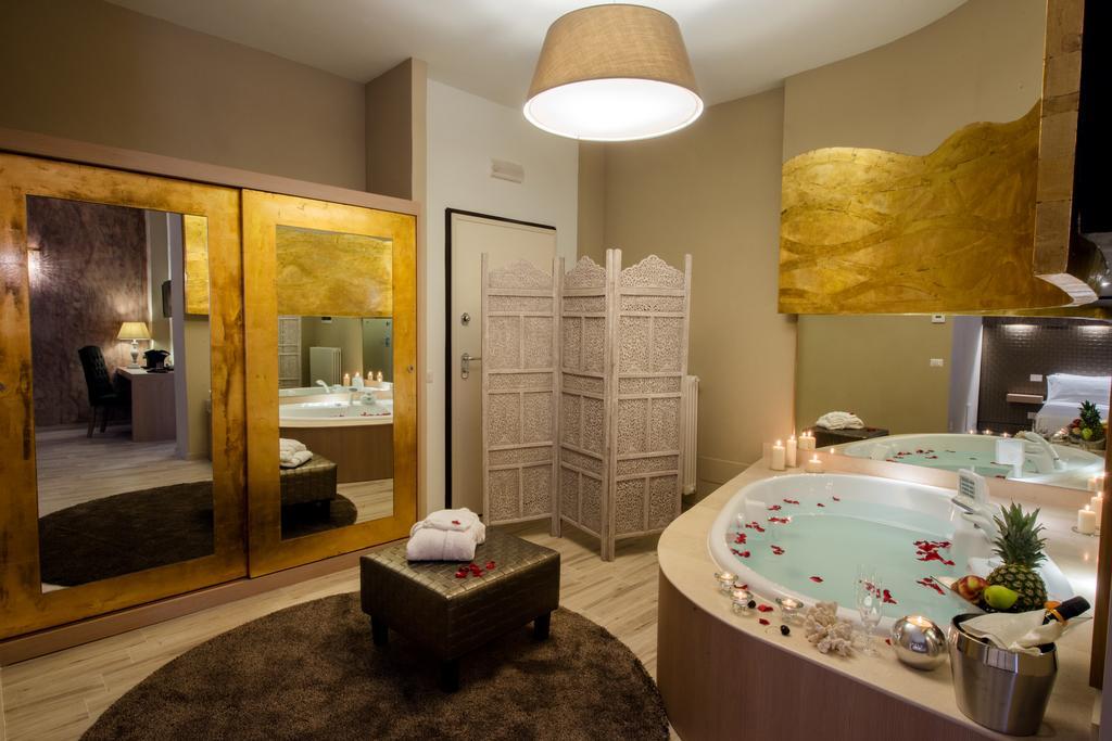 Le Dimore Del Re Trani Room photo
